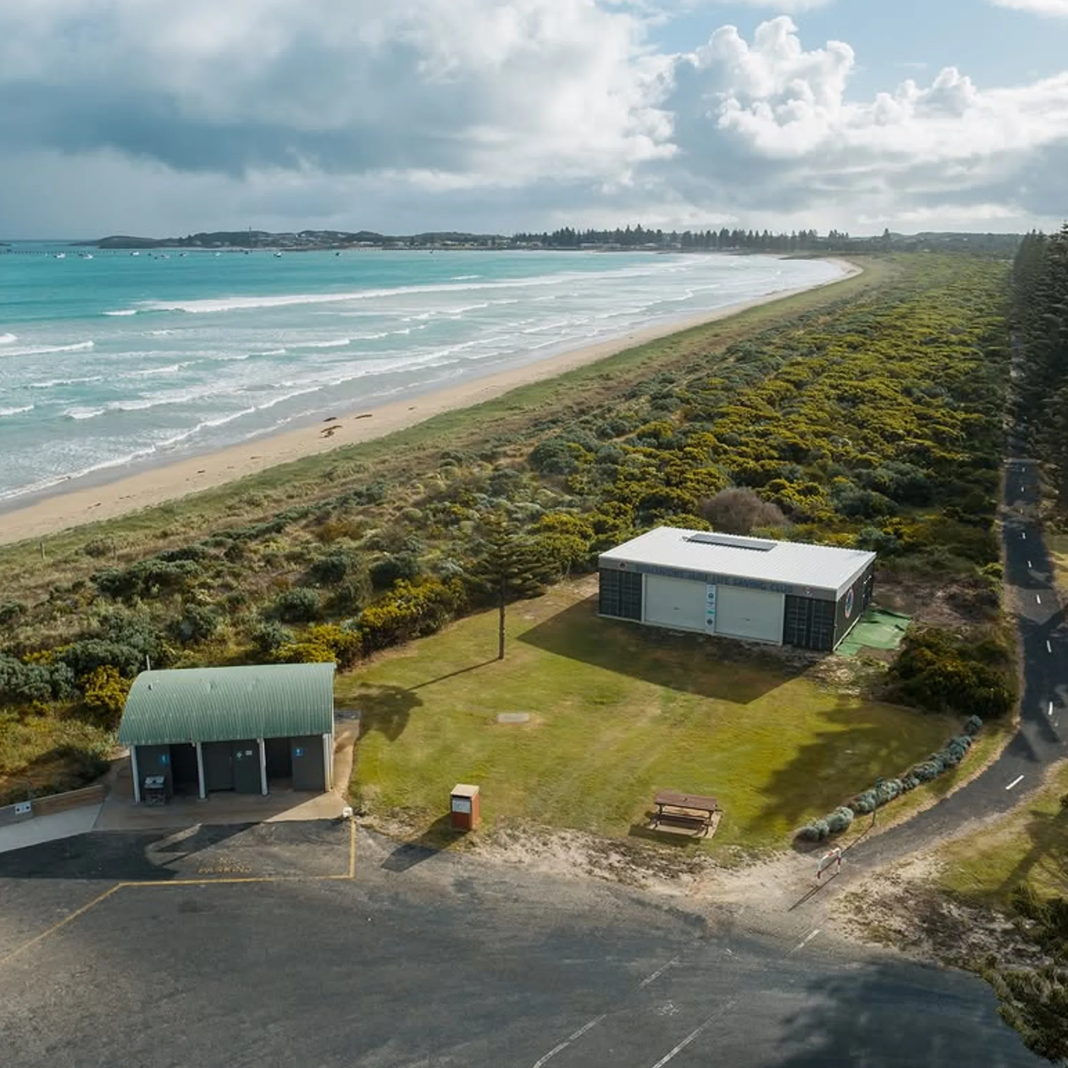 footpath leading from parking to surf beach
